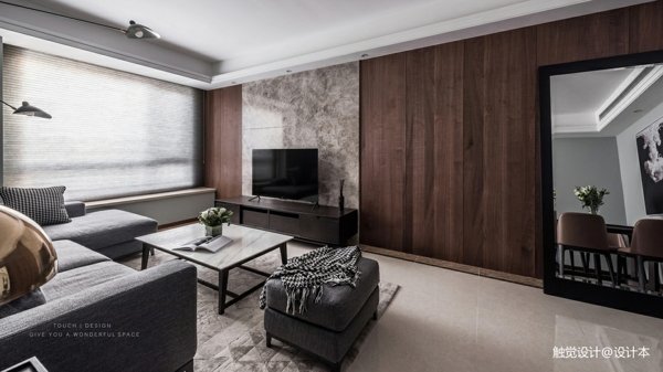 精装修4室2厅2卫 精装修4室2厅2卫