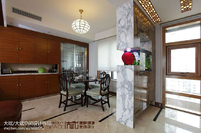 客厅墙面拆除 客厅墙面拆除